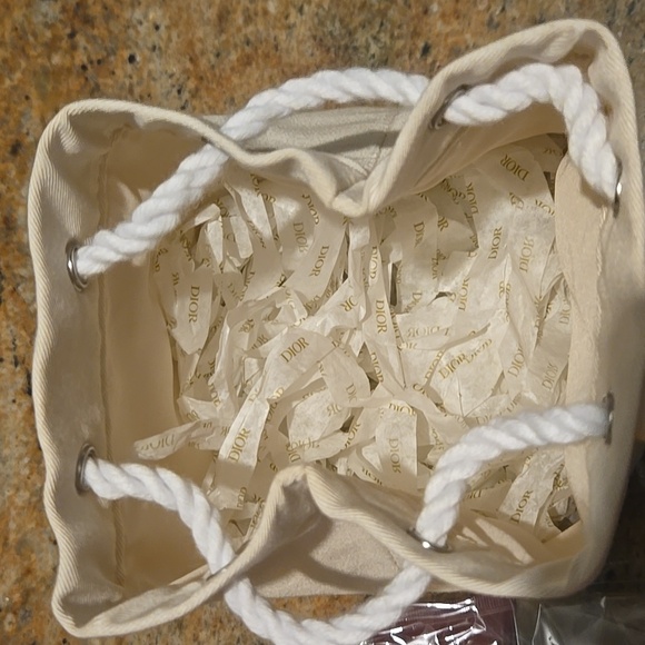 Christian Dior Makeup Pouch Gift Set - Picture 3 of 4